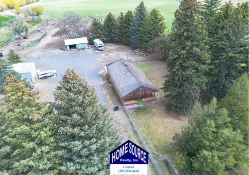 1704 8th St, Riverton, WY, 82501-8943 | Card Image