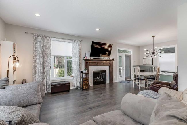 1746 Baywater View Sw, House other with 3 bedrooms, 3 bathrooms and 4 parking in Airdrie AB | Image 4