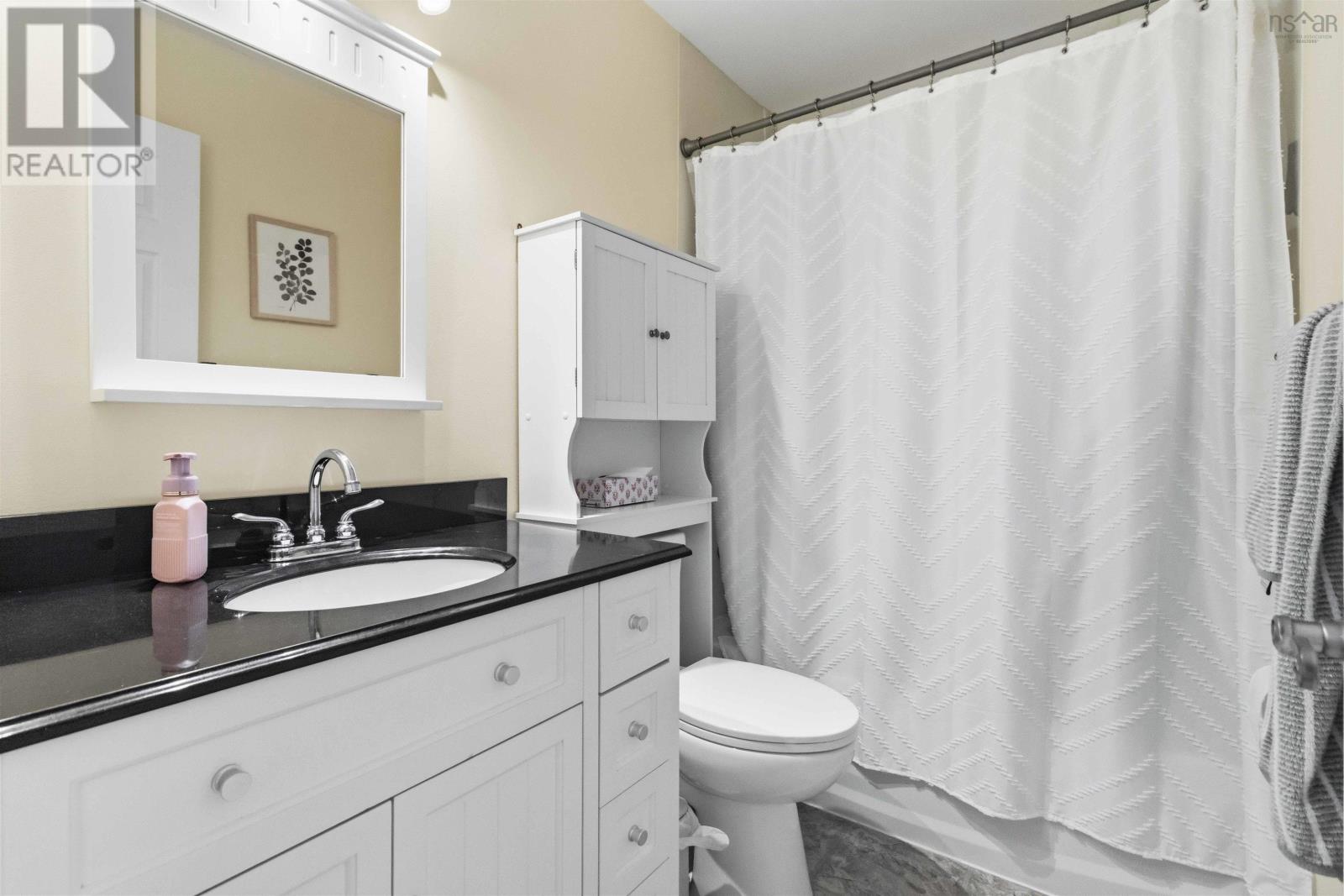 Residential in Timberlea 4