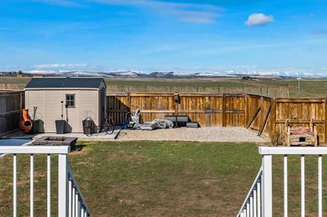 2001 31 Avenue, Home with 4 bedrooms, 2 bathrooms and 2 parking in Nanton AB | Image 33