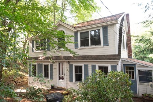 21 Cleveland Ave, Wilmington, MA, 01887-2870 | Card Image