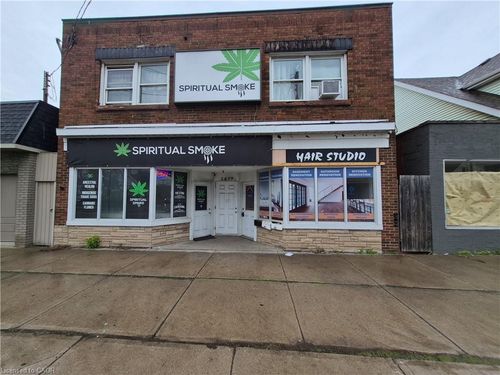 b-1499 Main St E, Hamilton, ON, L8K1C9 | Card Image