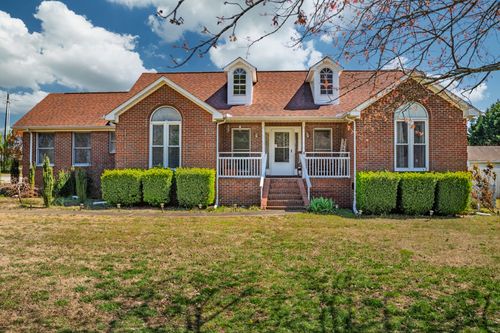 105 Ashton Cir, Fayetteville, TN, 37334-9284 | Card Image