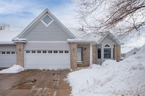 2735 Sandpiper Ln, Holland, MI, 49424-8704 | Card Image