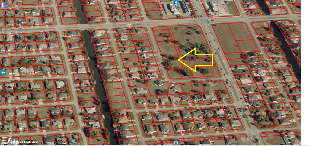 Land in CAPE CORAL 4