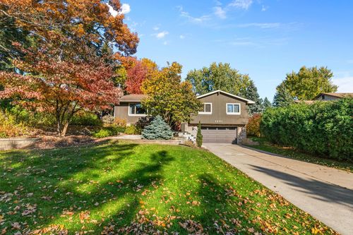 1201 Karth Lake Dr, Saint Paul, MN, 55112-5714 | Card Image