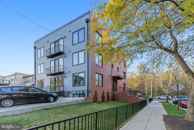 UNIT-1 - 2019 M St Ne, Condo with 2 bedrooms, 2 bathrooms and null parking in WASHINGTON DC | Image 29