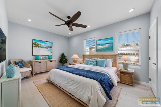 1013 Tarpon Ave, House other with 5 bedrooms, 4 bathrooms and null parking in Port Isabel TX | Image 29