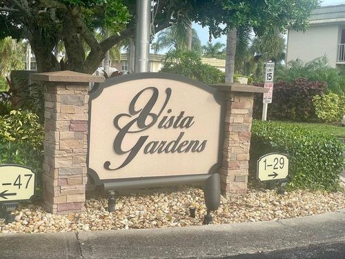 apt-201-28 Vista Gardens Trl, Vero Beach, FL, 32962-1797 | Card Image