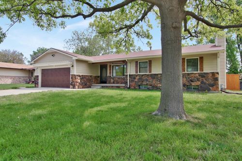 4036 N Edgemoor St, Bel Aire, KS, 67220-2003 | Card Image