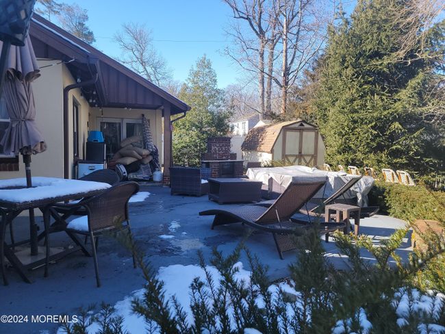 PATIO IN REAR | Image 34