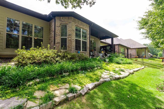 UNIT-1603 - 1857 Stonecrest Blvd, Condo with 3 bedrooms, 2 bathrooms and null parking in Tyler TX | Image 25