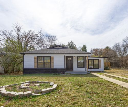 1130 W Heron St, Denison, TX, 75020-6028 | Card Image
