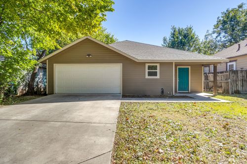 3955 Alamo Ave, Fort Worth, TX, 76107-6427 | Card Image