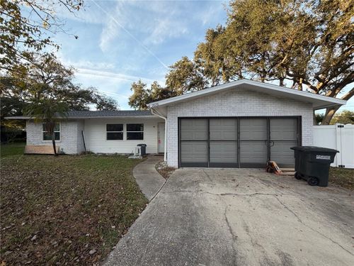 2076 Butternut Cir W, CLEARWATER, FL, 33763-4206 | Card Image