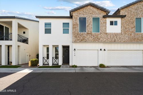 110-3030 N 38th St, Phoenix, AZ, 85018-7075 | Card Image