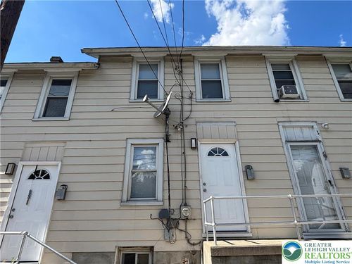 143 W 17th St, NORTHAMPTON, PA, 18067-1415 | Card Image