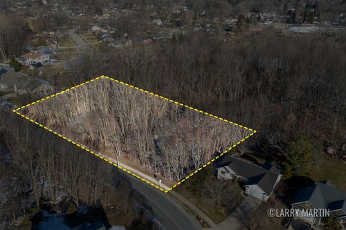 3655 40th St, Grandville, MI, 49418-3133 | Card Image