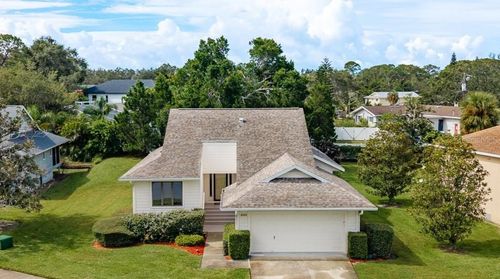 1023 Lake Avoca Pl, TARPON SPRINGS, FL, 34689-7113 | Card Image
