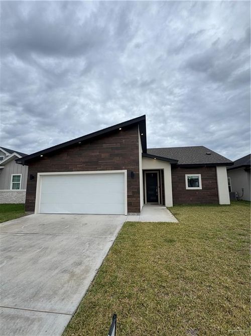 2318 Treasure Cv, Harlingen, TX, 78550-2692 | Card Image