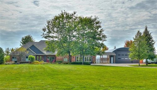 880 Metler Rd, Fenwick, ON, L0S1C0 | Card Image