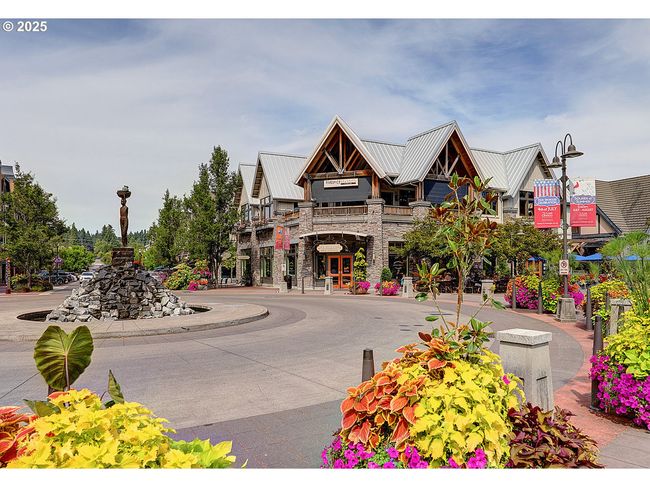 817 D Ave, House other with 3 bedrooms, 4 bathrooms and 2 parking in Lake Oswego OR | Image 48