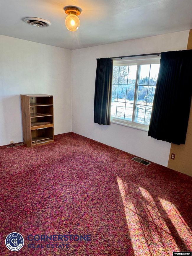 1819 S Washington St, House other with 3 bedrooms, 1 bathrooms and null parking in Casper WY | Image 15