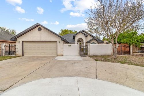 1210 E Bugambilia Ave, Hidalgo, TX, 78557-2652 | Card Image