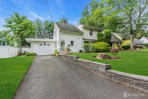 90 Ridge Rd, Colonia, NJ, 07067-3045 | Card Image