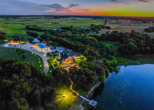 17309 N Highway 6, Valley Mills, TX, 76689-2866 | Card Image