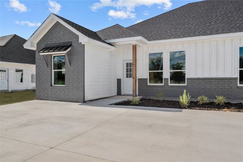 121 Emerson Ln, Tolar, TX, 76476-1532 | Card Image