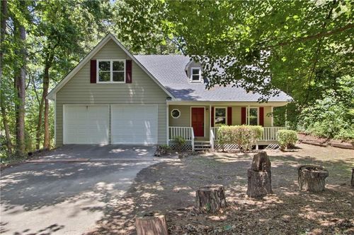 104 West Ln Se, Calhoun, GA, 30701-4648 | Card Image