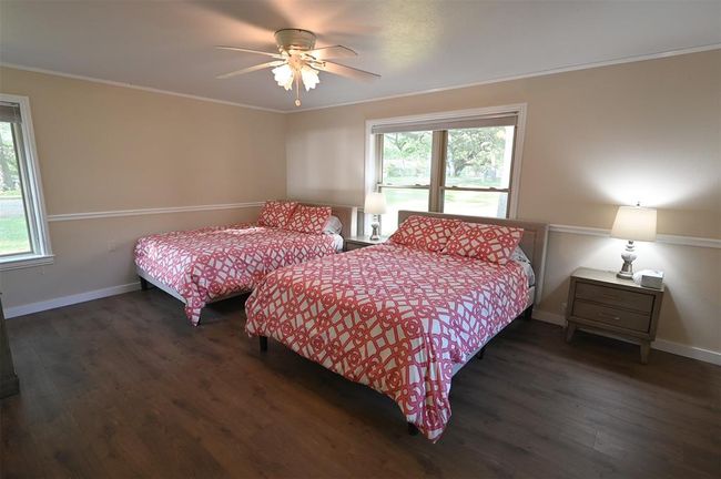 1013 Quail Ln, House other with 3 bedrooms, 2 bathrooms and 3 parking in Eagle Lake TX | Image 19