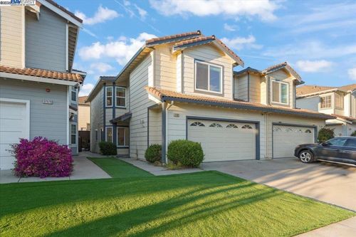 37082 Saint Edwards St, Newark, CA, 94560-3850 | Card Image