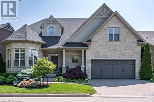35 Butternut Grove Lane, Ancaster, ON, L9K0B7 | Card Image