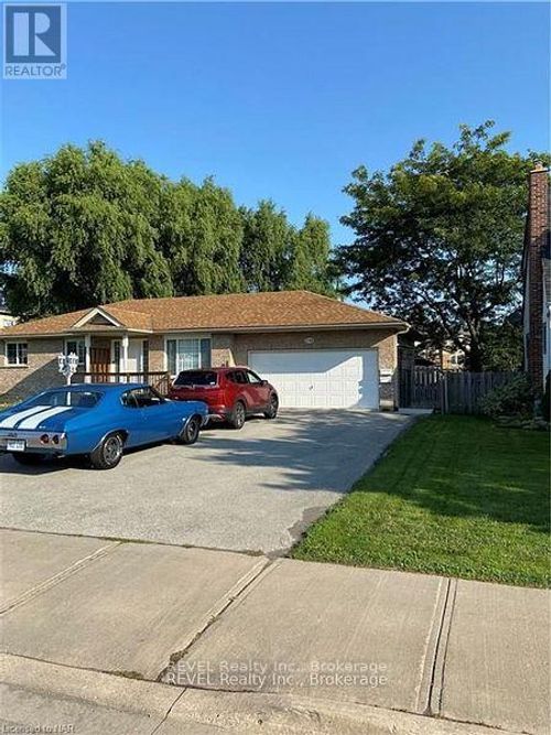 basement-214 Thorold Road, Welland (N. Welland), ON, L3C3V7 | Card Image