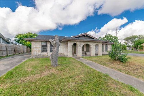 3601 Waterloo Dr, Corpus Christi, TX, 78415-3338 | Card Image
