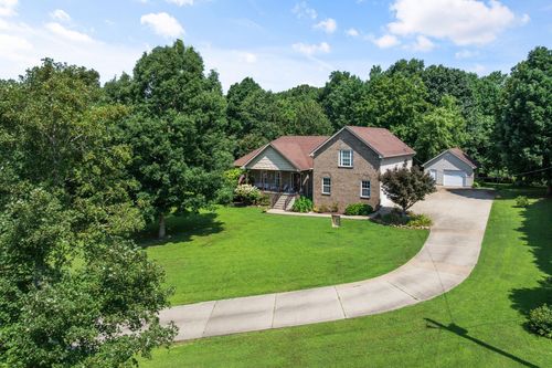 116 Sherrolyn Ct, Burns, TN, 37029-5318 | Card Image