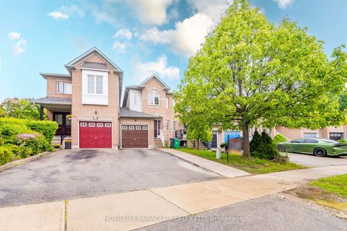 10 Thunderbird Trail, Brampton, ON, L6R2T3 | Card Image