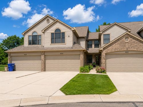 45125 Horseshoe Circle, Canton Charter Township, MI, 48187 | Card Image