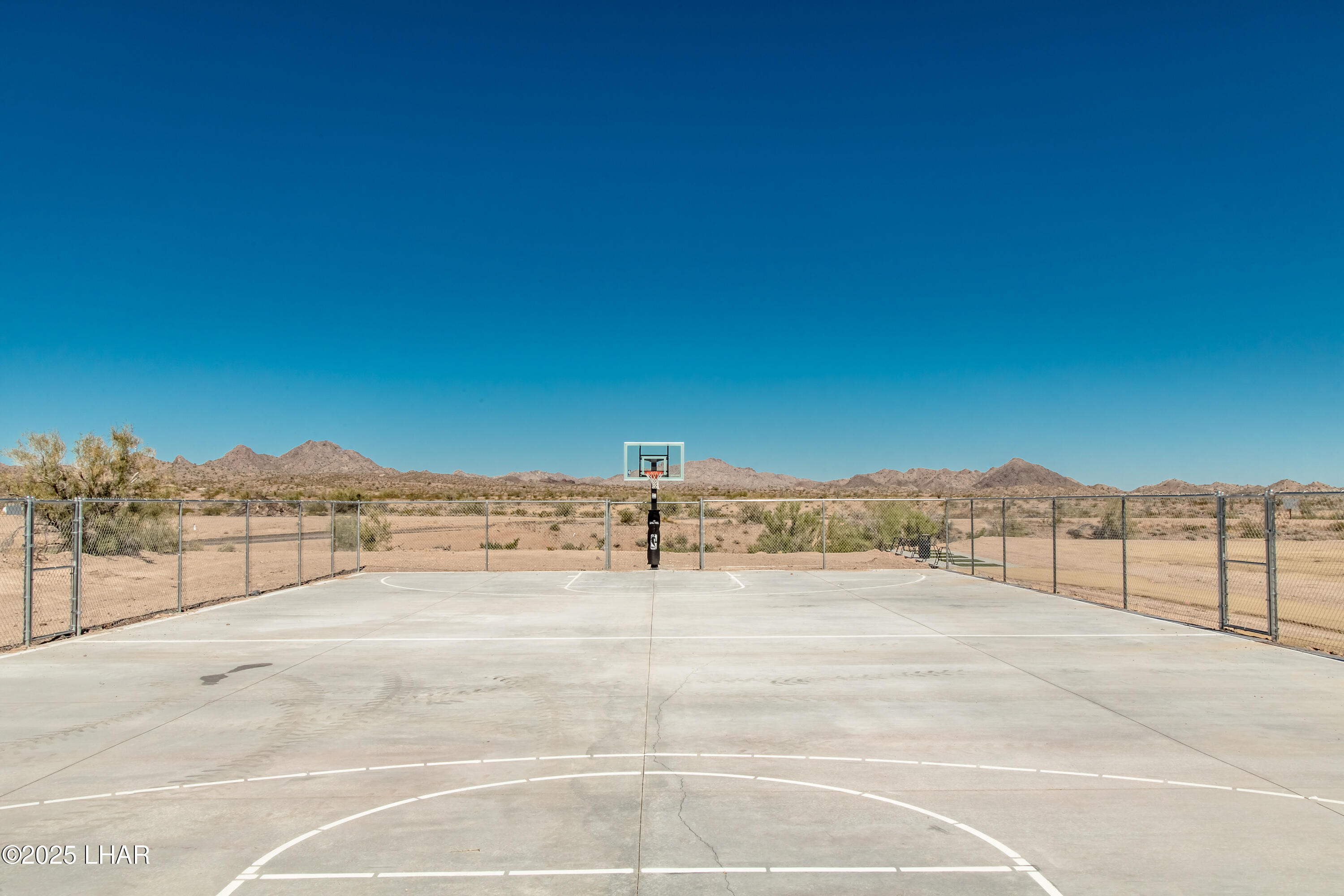 Commercial Sale in Lake Havasu City 2
