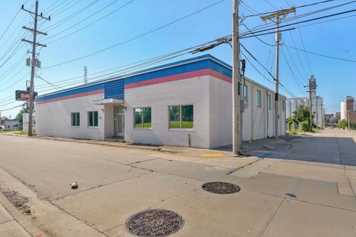 300 E Chestnut St, Springfield, MO, 65806-1104 | Card Image