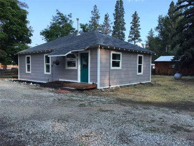 South/east sides of house from driveway | Image 1