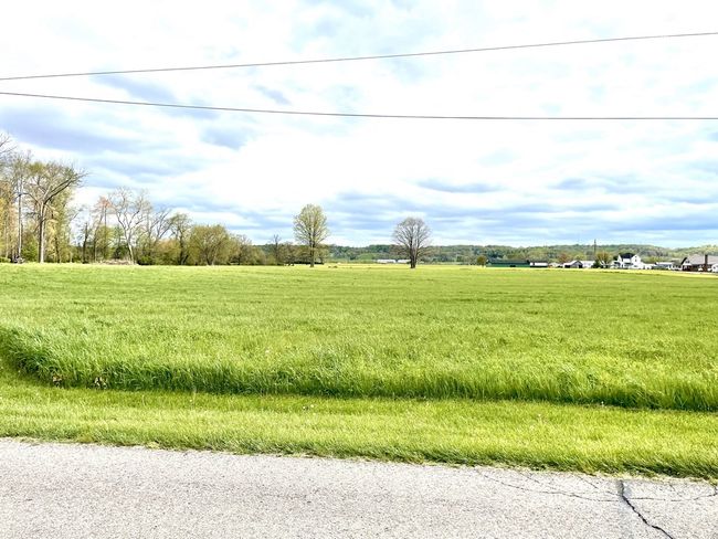 303 - 301-303 3 Rd St, Home with 3 bedrooms, 1 bathrooms and null parking in Beaver OH | Image 7