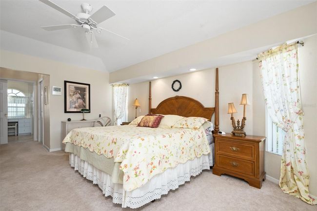 409 Bermuda Isles Circle, House other with 3 bedrooms, 3 bathrooms and null parking in VENICE FL | Image 23