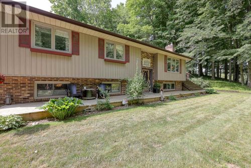 50 Rokeby Side Rd, Norfolk, ON, N4G4G7 | Card Image