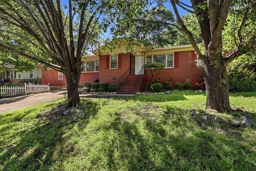 220 Tennant Ave, Columbus, GA, 31907-6320 | Card Image