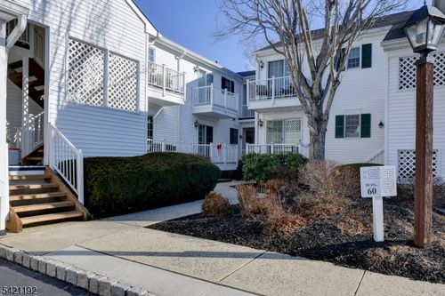 220 Alexandria Way, Basking Ridge, NJ, 07920-2773 | Card Image