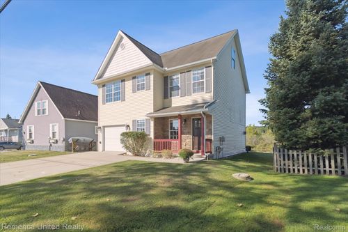 8474 Baudine Rd, Pinckney, MI, 48169-9108 | Card Image