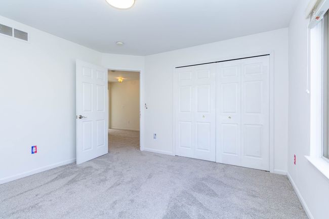 6173 Elarz Dr, Condo with 4 bedrooms, 3 bathrooms and null parking in Troy MI | Image 28